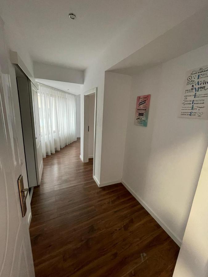 בוקרשט Riviera Unirii Residence מראה חיצוני תמונה