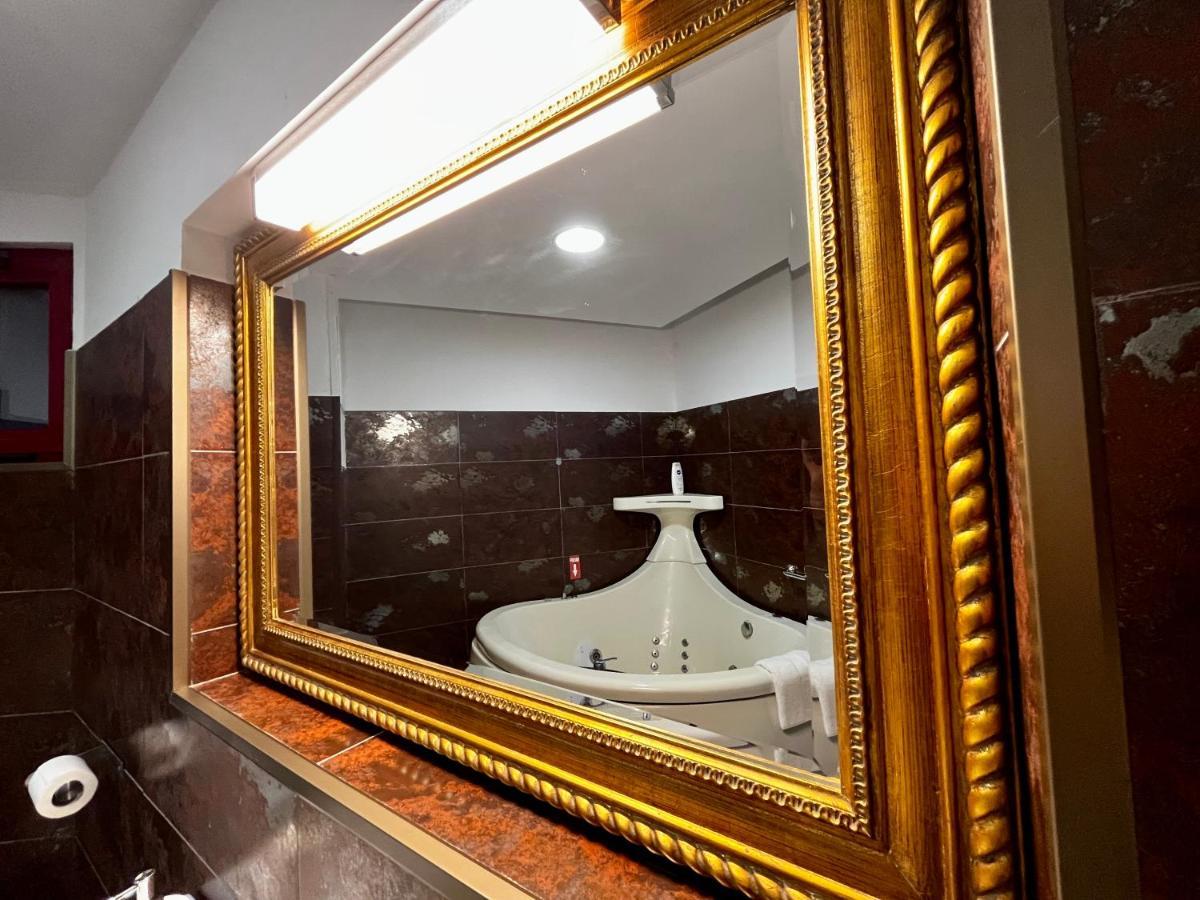 בוקרשט Riviera Unirii Residence מראה חיצוני תמונה
